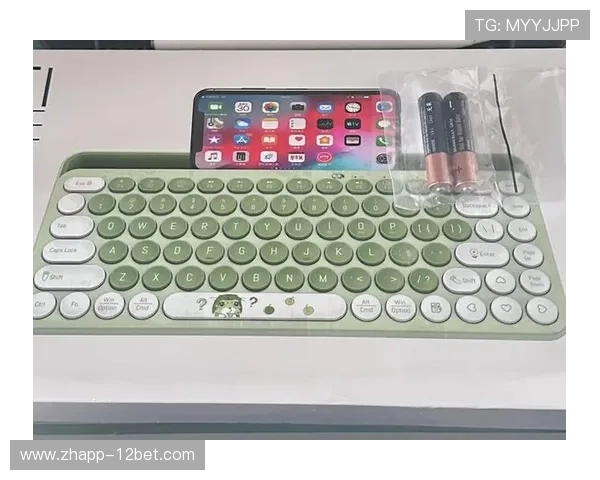 无线双模键盘办公与游戏两用设计体验提升你的工作与娱乐效率